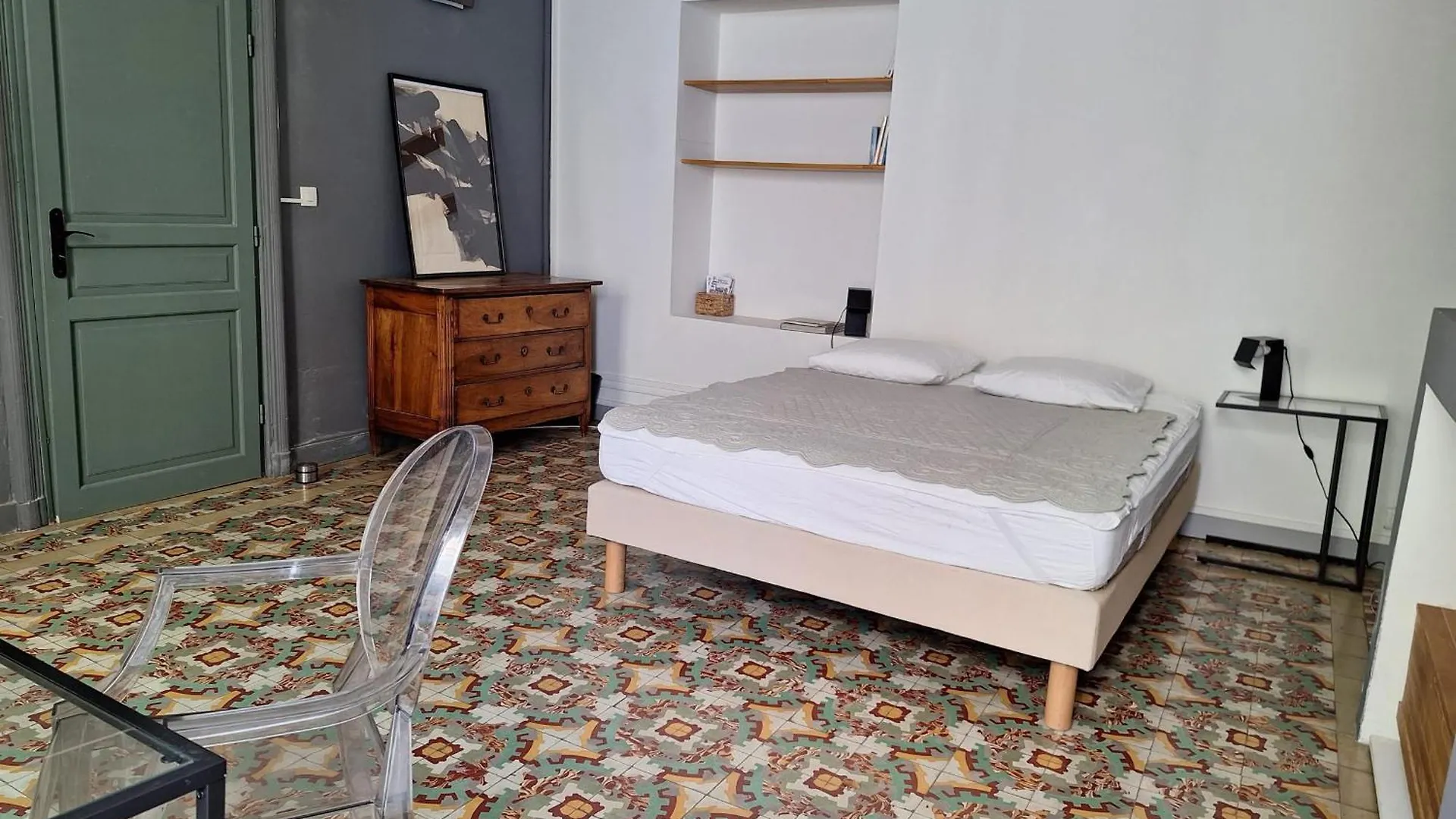 Cosy Apartment In The Ramparts Of Avinhão França